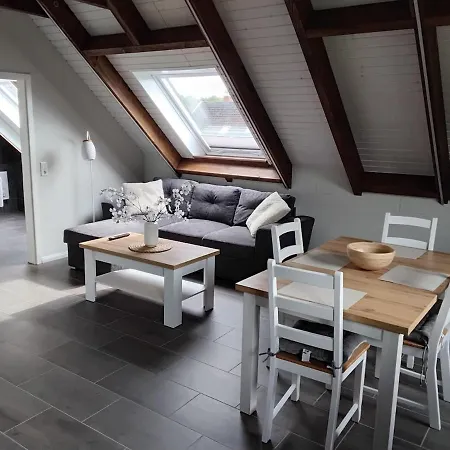 アパート Neue Welt 1