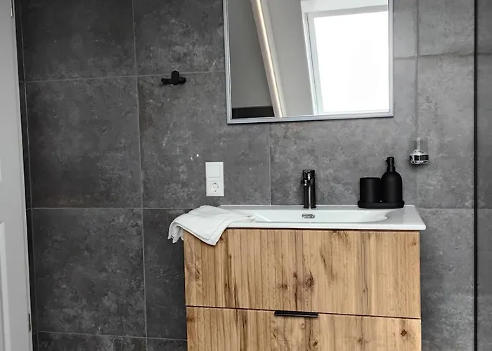 Neue Welt 1 Appartement *